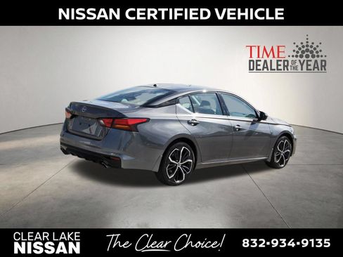Certified 2025 Nissan Altima 2.5 SR w/ SR Premium Package FWD image 8