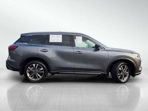 Certified 2025 INFINITI QX60 Luxe AWD/4WD image 3