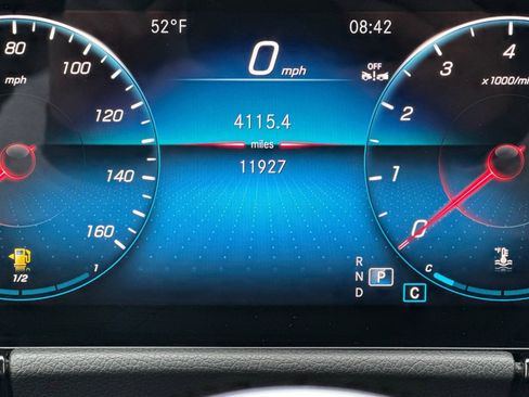 Certified 2023 Mercedes-Benz GLA 250 4MATIC image 17