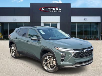 Used 2025 Chevrolet Trax LT w/ Driver Confidence Package