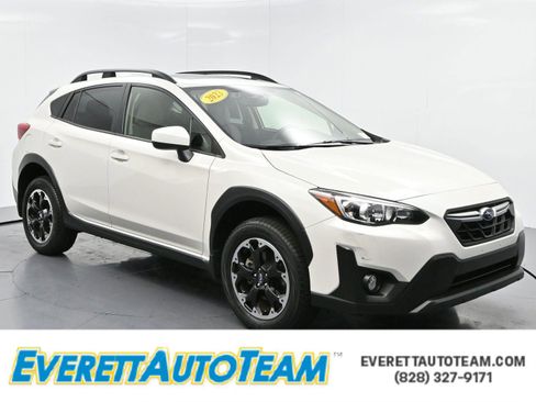 Used 2023 Subaru Crosstrek 2.0i Premium AWD/4WD image 1