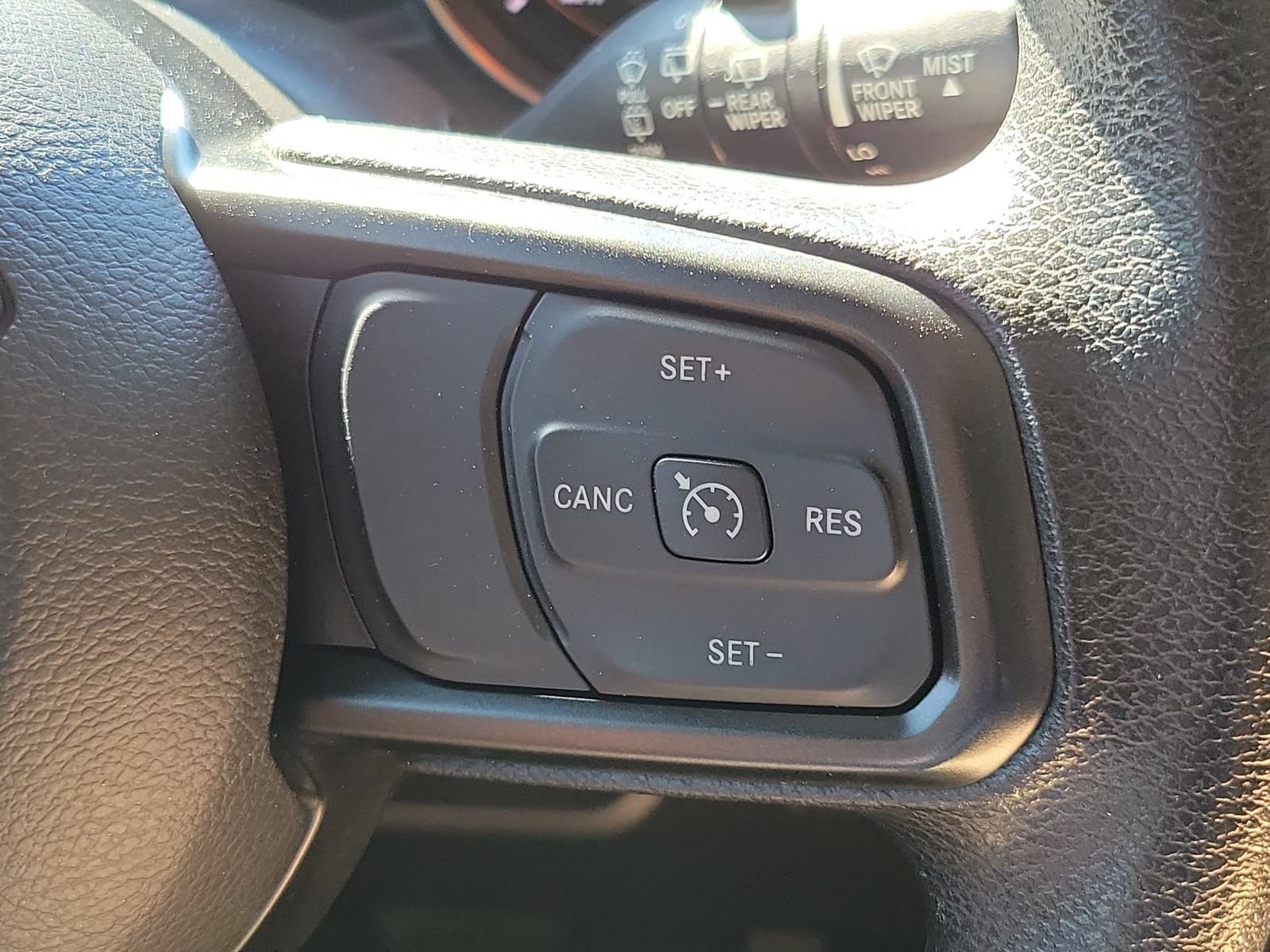 Used 2020 Jeep Wrangler Sport AWD/4WD image 14