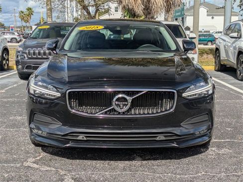 Used 2018 Volvo S90 T5 Momentum w/ Convenience Package image 2