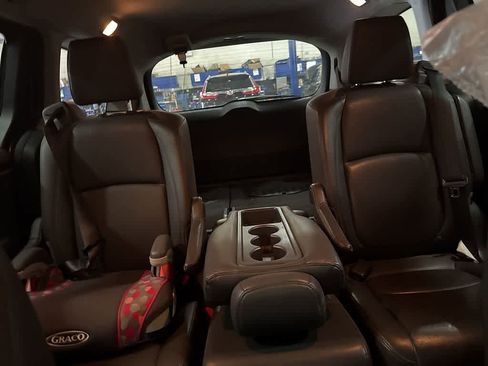 Used 2018 Honda Odyssey EX-L image 18