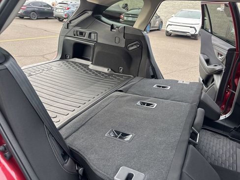 Used 2025 Subaru Outback Premium image 19