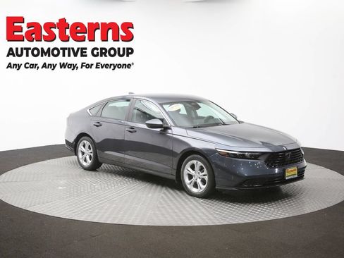 Used 2025 Honda Accord LX image 47