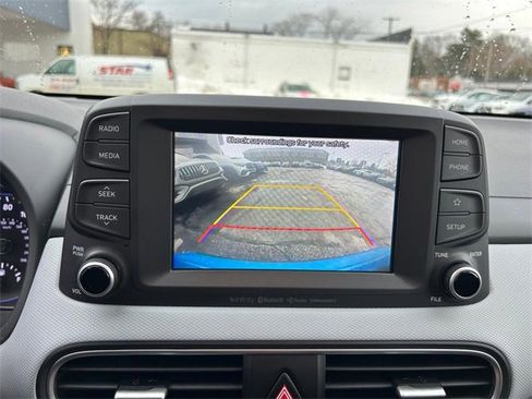 Used 2020 Hyundai Kona SEL Plus image 18