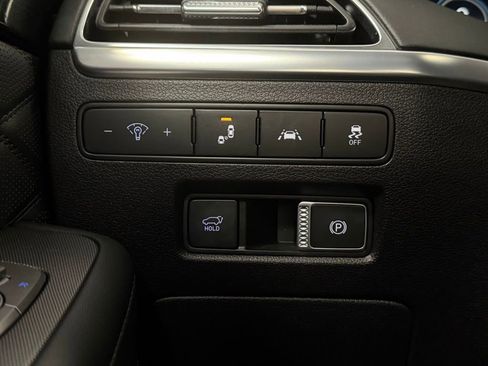 Used 2020 Hyundai Palisade Limited image 15