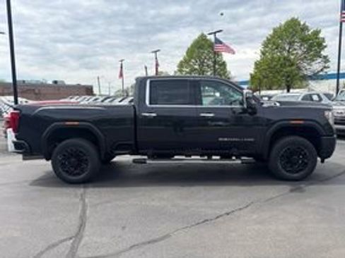 Used 2020 GMC Sierra 3500 Denali w/ Denali Ultimate Package AWD/4WD image 2