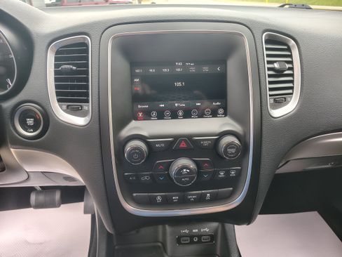 Certified 2020 Dodge Durango SXT AWD/4WD image 32