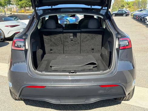 Used 2020 Tesla Model Y Long Range AWD/4WD image 14