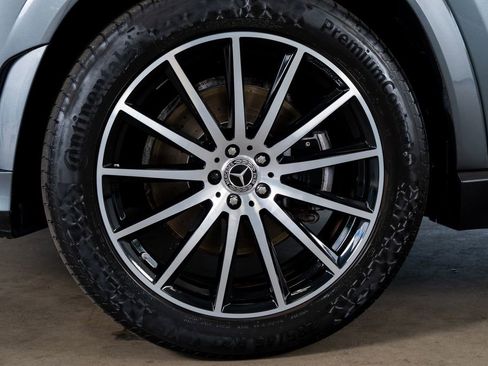 Used 2022 Mercedes-Benz GLS 450 4MATIC image 23