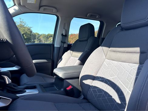 New 2026 Nissan Frontier SV image 20