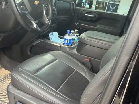 Certified 2023 Chevrolet Silverado 2500 LTZ w/ LTZ Convenience Package AWD/4WD image 8