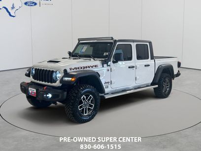Used 2025 Jeep Gladiator Mojave w/ Convenience Group
