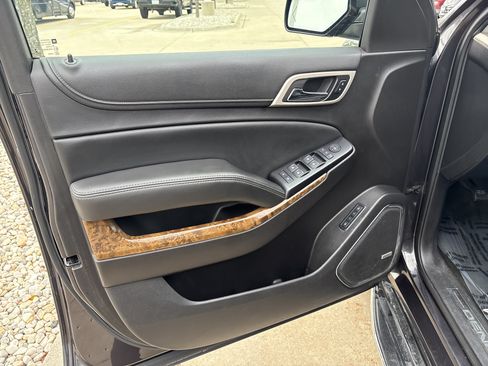 Used 2015 GMC Yukon Denali AWD/4WD image 10