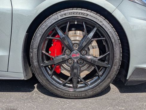 Used 2022 Chevrolet Corvette Stingray Premium Conv w/ Z51 Performance Package image 15