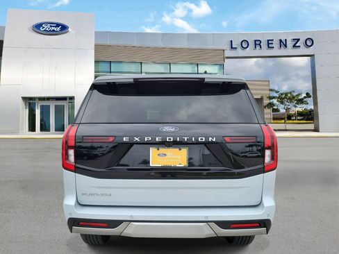 Certified 2025 Ford Expedition Platinum AWD/4WD image 6