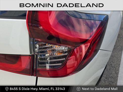 Used 2025 Honda CR-V EX-L image 5