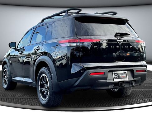 New 2025 Nissan Pathfinder Rock Creek image 3