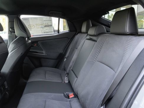 New 2026 Toyota C-HR AWD/4WD image 10