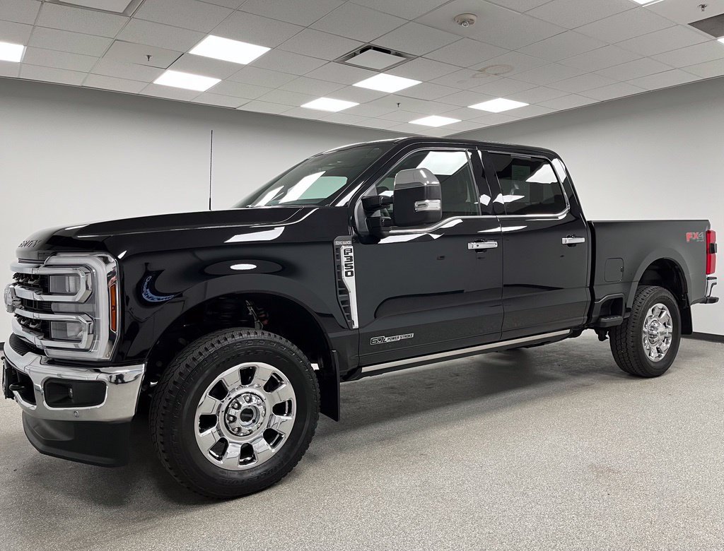 Used 2025 Ford F350 King Ranch AWD/4WD image 6