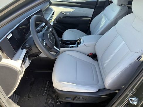 New 2026 Hyundai Tucson SEL FWD image 11