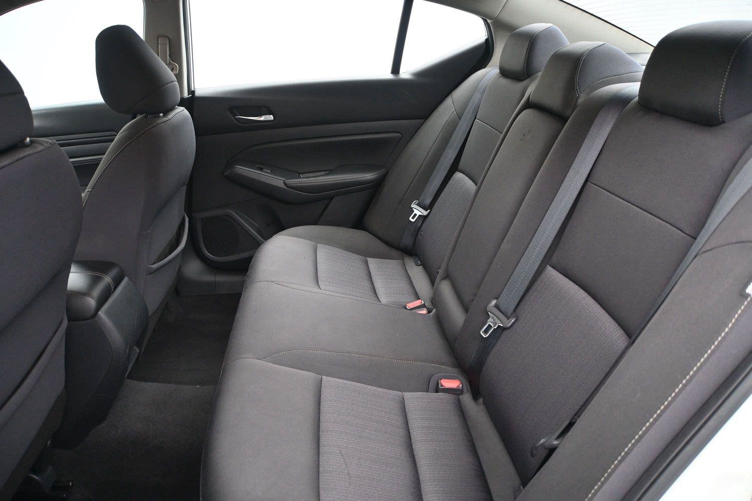 Used 2020 Nissan Altima 2.5 S FWD image 9