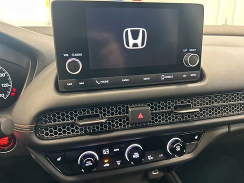 Certified 2024 Honda HR-V Sport image 22
