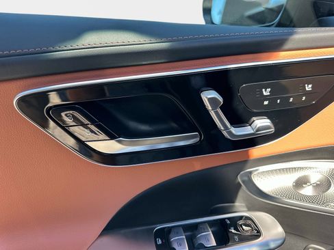 New 2026 Mercedes-Benz C 43 AMG 4MATIC Sedan image 17