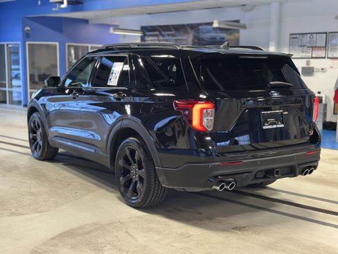 Used 2021 Ford Explorer ST w/ Equipment Group 401A image 7