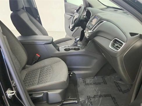 Used 2024 Chevrolet Equinox LT w/ LPO, Floor Liner Package AWD/4WD image 35
