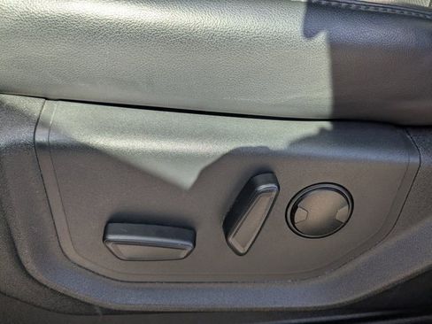 Certified 2024 Ford Expedition Max XLT image 18