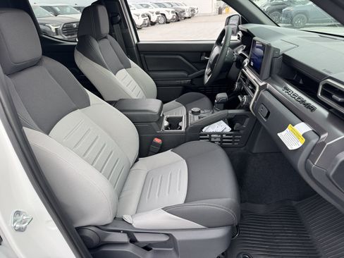 New 2026 Toyota Tacoma TRD Sport RWD image 8