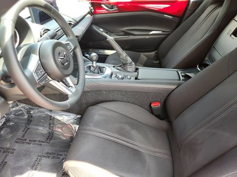 New 2026 MAZDA MX-5 Miata Club w/ Interior Package RWD image 4