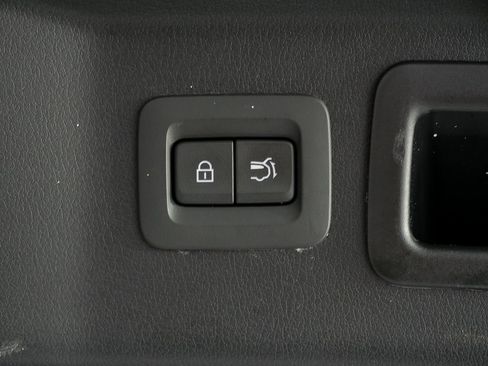 Used 2024 MAZDA CX-90 3.3 Turbo w/ Preferred Plus image 32