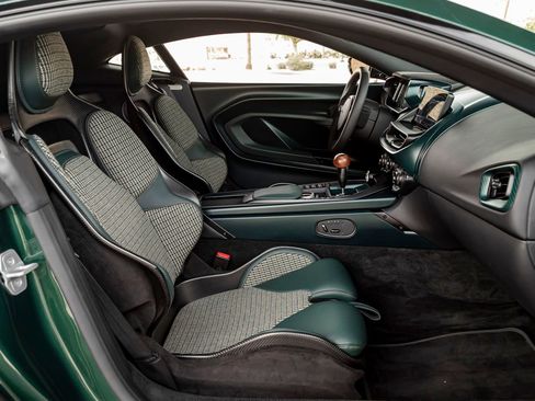 Used 2024 Aston Martin Valour RWD image 29