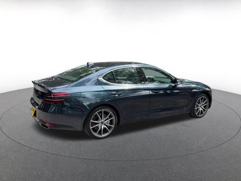 Used 2025 Genesis G70 2.5T AWD/4WD image 14
