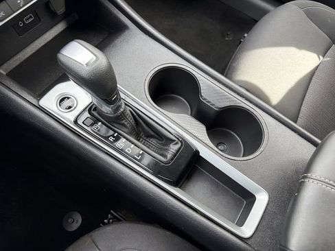 Certified 2023 Nissan Altima 2.5 S FWD image 9