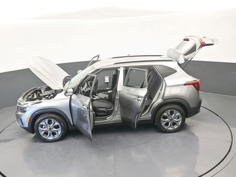 Used 2024 Kia Seltos S image 64