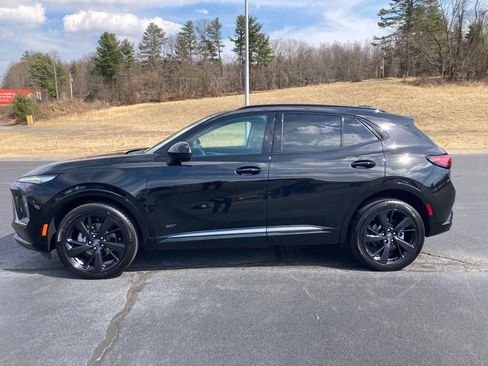 Used 2025 Buick Envision Sport Touring AWD/4WD image 4