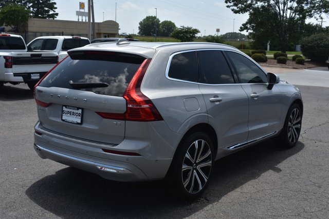 Used 2023 Volvo XC60 B5 Ultimate w/ Climate Package FWD image 5