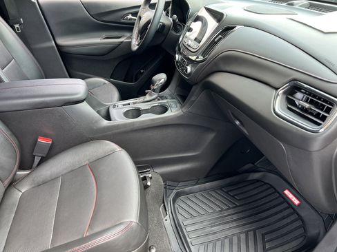 Used 2023 Chevrolet Equinox RS w/ RS Leather Package AWD/4WD image 23