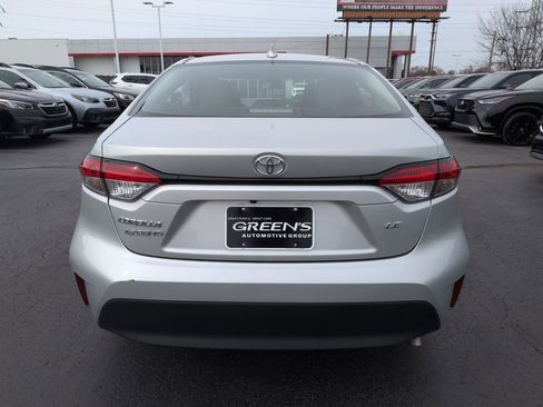 Certified 2024 Toyota Corolla LE image 4