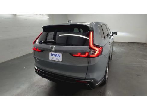 Certified 2026 Honda CR-V EX image 8