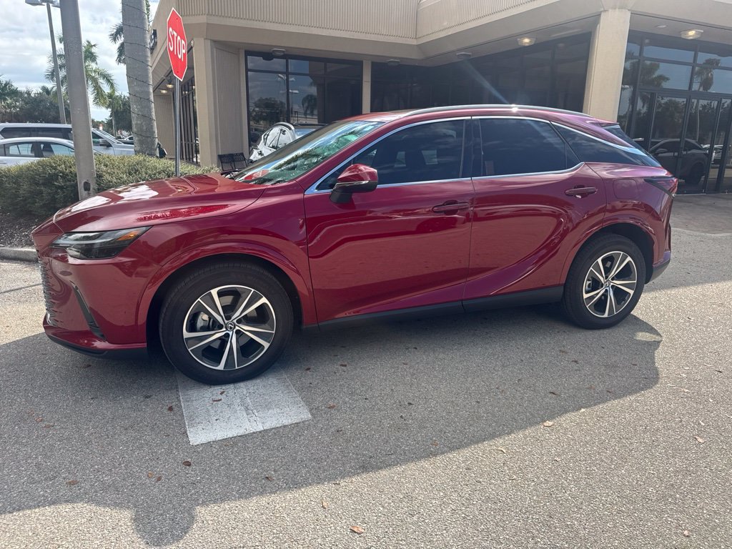 Used 2025 Lexus RX 350h w/ Accessory Package (Z1) AWD/4WD image 9
