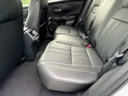 New 2026 Honda HR-V EX-L image 18