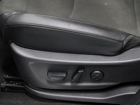 Certified 2023 Nissan Ariya AWD image 24