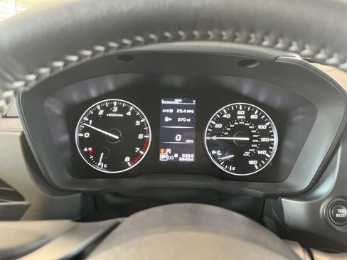 Certified 2025 Subaru Forester Limited AWD/4WD image 3