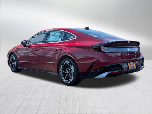 New 2026 Hyundai Sonata SEL image 3